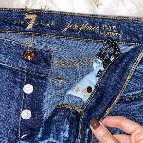 7 for All Mankind Josefiina Skinny Boyfriend Jean - Picture 7 of 7